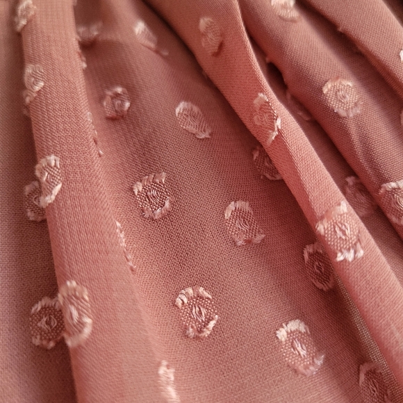 Boohoo Occasion Swiss Dot Gathered Dress / Dusky Rose / US Size 6 - Picture 5 of 10